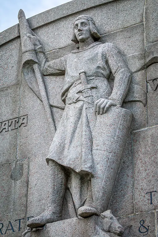 Northumberland Fusiliers Memorial ‘The Response’